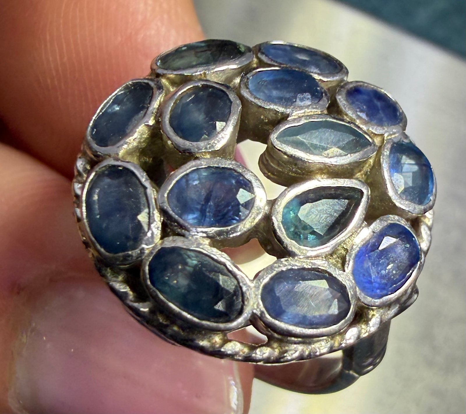 Natural Blue Sapphire "Sunburst" Harem Ring. 3/4"+ 6g *Video*