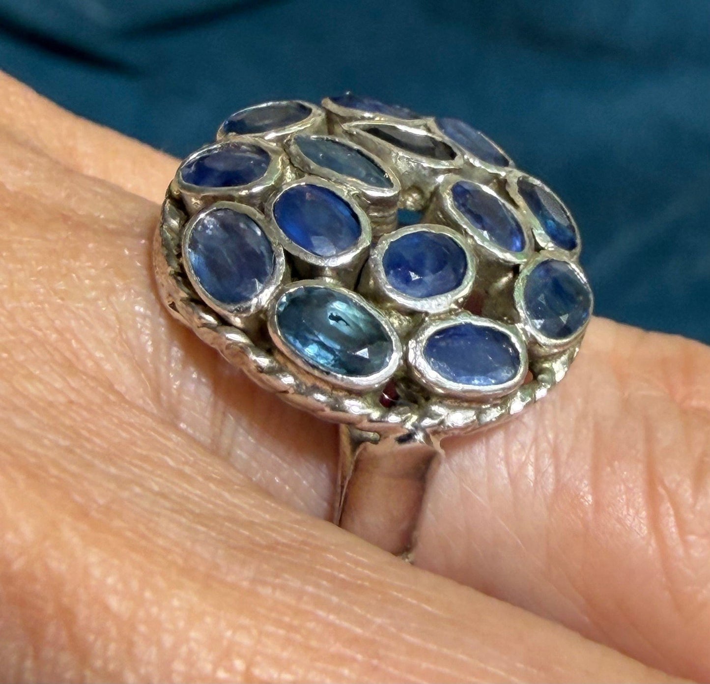 Natural Blue Sapphire "Sunburst" Harem Ring. 3/4"+ 6g *Video*