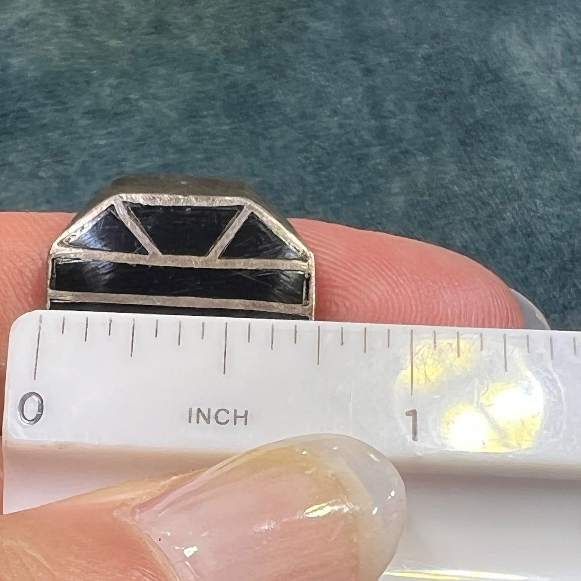 Old Pawn Tribal SPIDERWEB Silver Ring w Inlaid Onyx. 14g + 3/4"