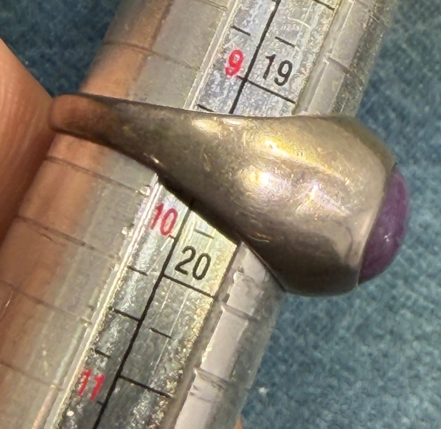 Purple Star Ruby / Sapphire Signet Ring in Sterling Silver. 7g *Video*