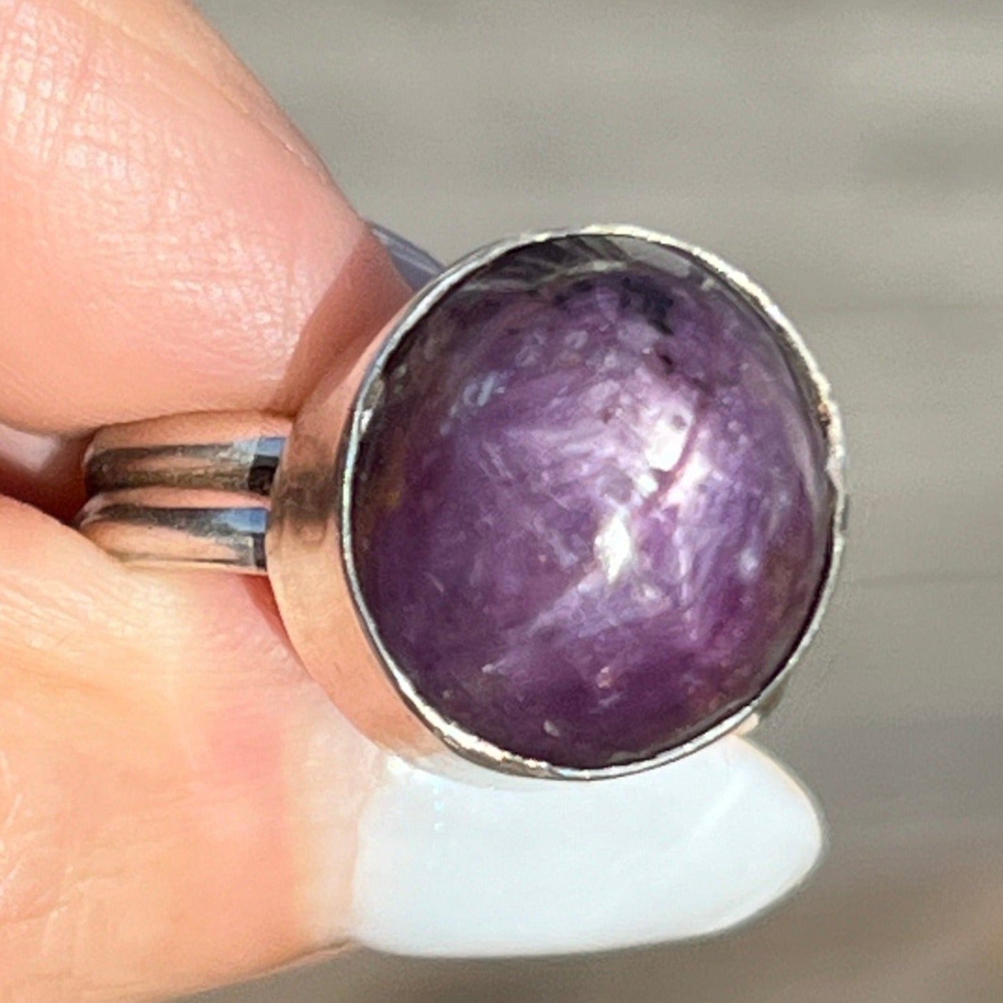 Purple Star Sapphire / Star Ruby Ring in Sterling Silver. 3/4" + 11g *Video*