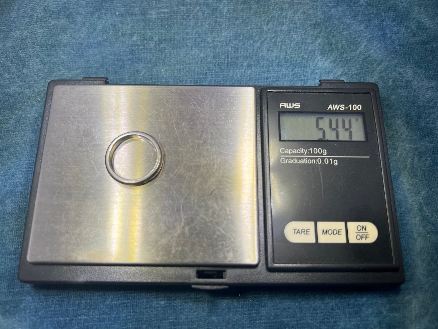 Tiffany Platinum Bezel-Set Diamond Stacking Ring Band. Over 5g *$1500 new*