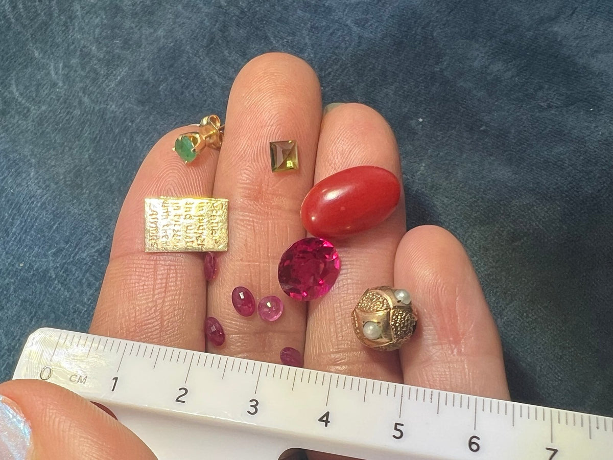 UNDER COST Jewelry Lot w 14k Gold Emerald Earring + 14k Bible Page - Box Z26