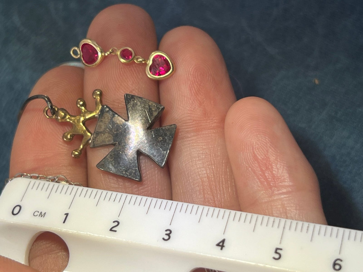 UNDER COST Jewelry Lot w 18k /925 Earring + 10k Charm - Box Z27