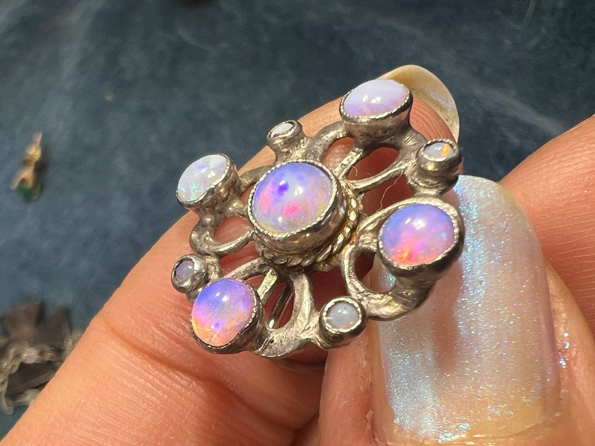 UNDER COST Jewelry Lot w Opals + Emerald - Box Z25