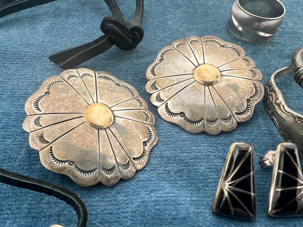 UNDER COST - Lot of 925 Jewelry + 14k /925 Begay Earrings - Box 5