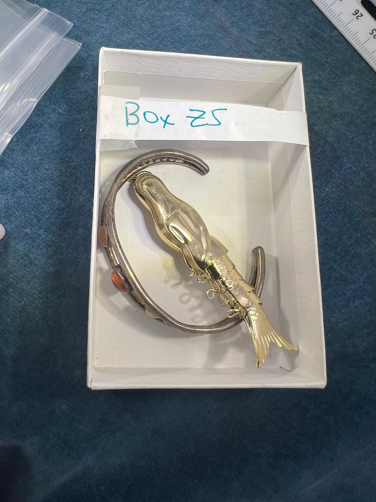UNDER COST - Lot of 925 Jewelry - Mermaid + Pendant - Box Z4