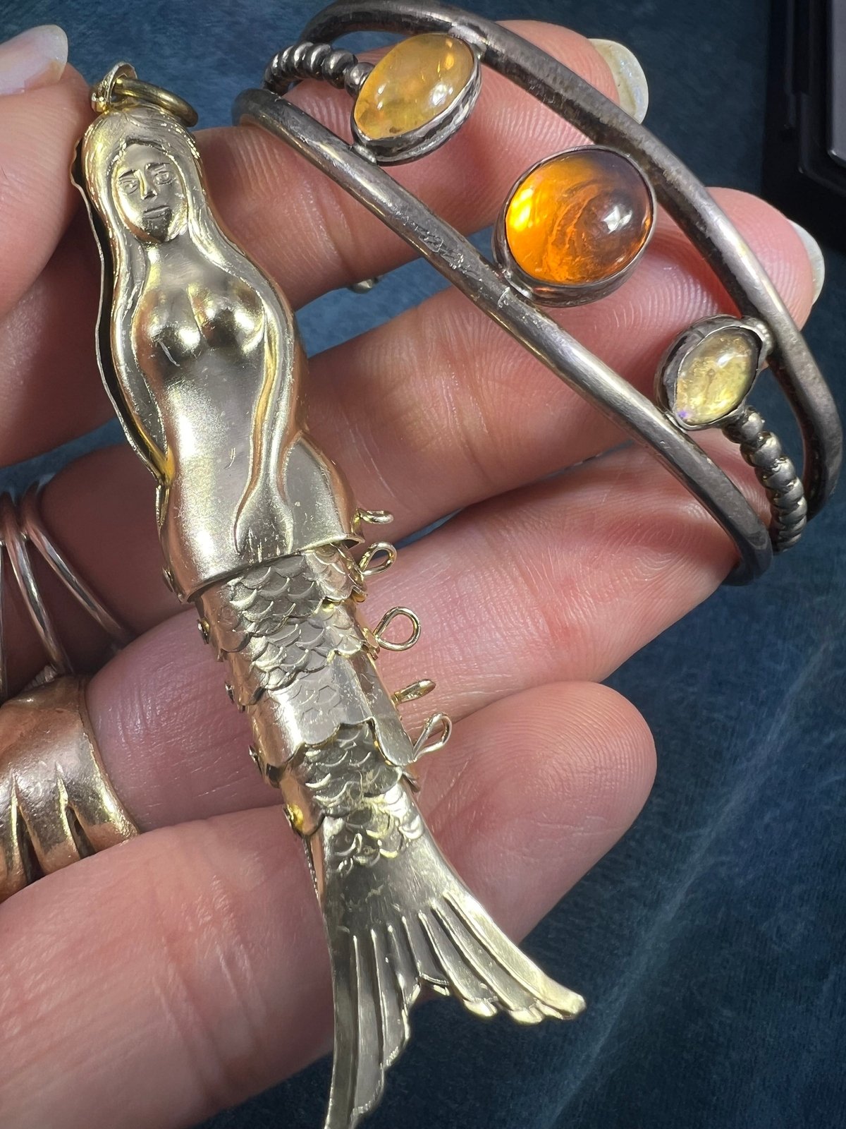 UNDER COST - Lot of 925 Jewelry - Mermaid + Pendant - Box Z4