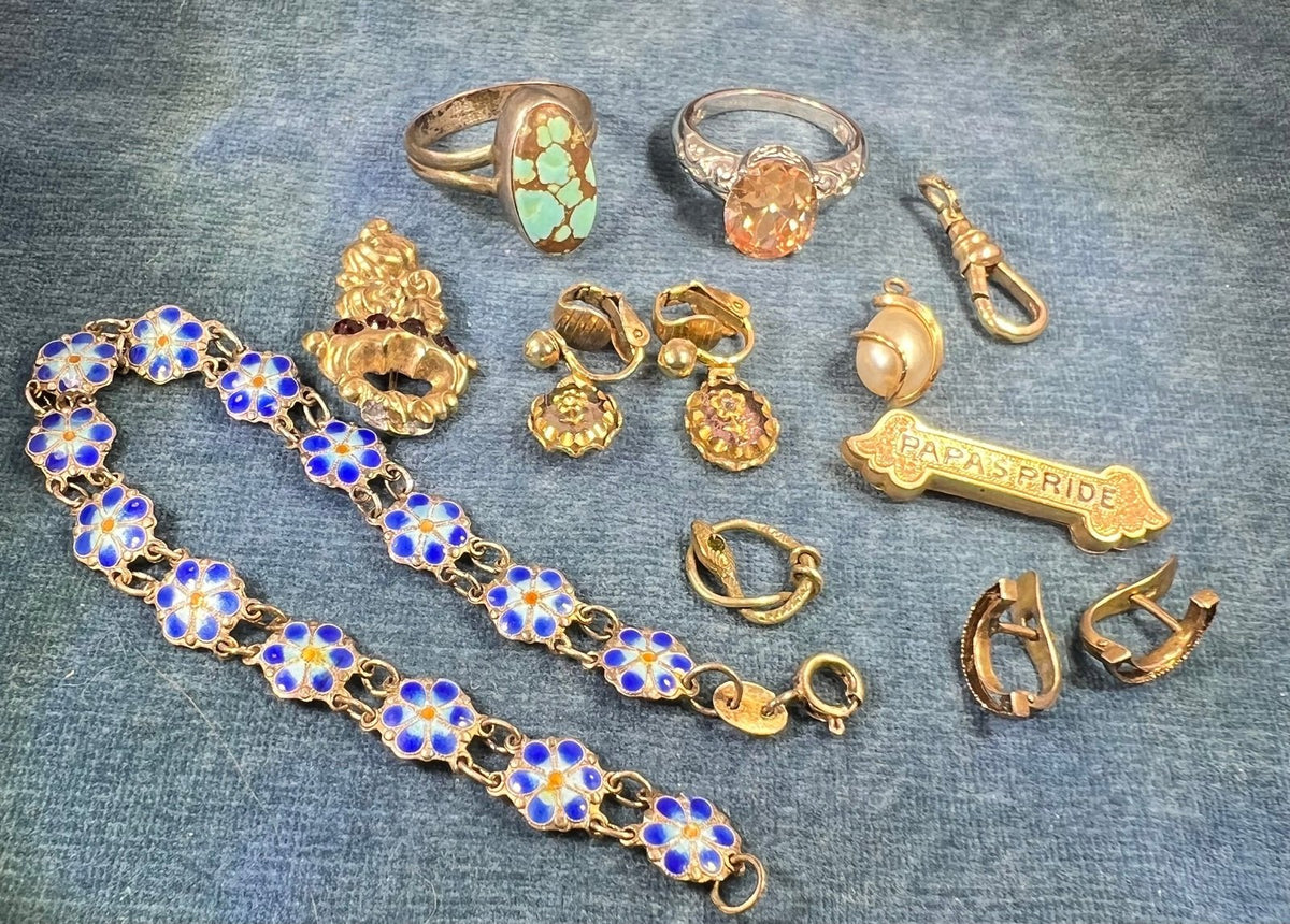 UNDER COST - Lot of 925 Jewelry w 10k Gold Moon Earrings - Box 20