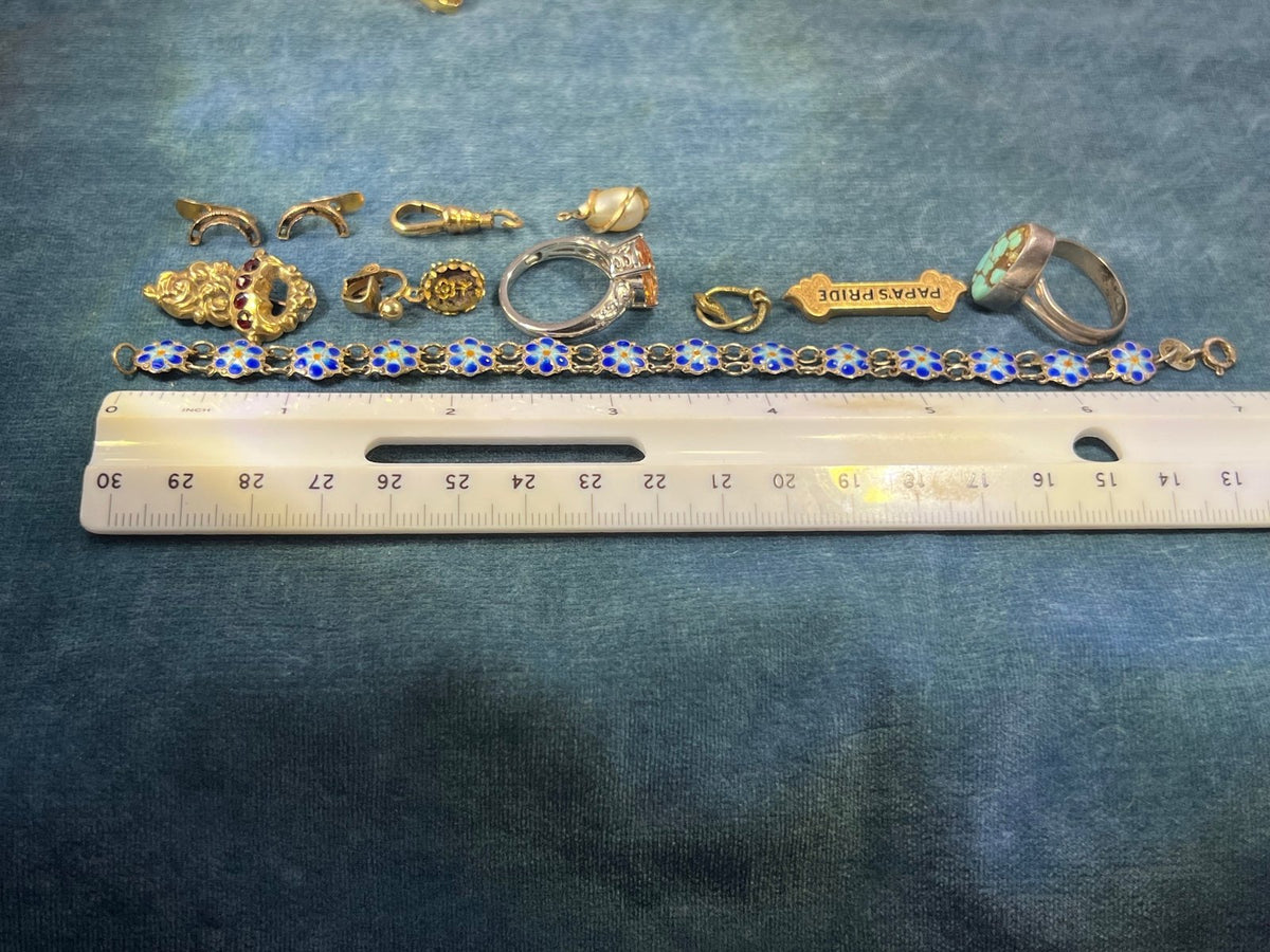 UNDER COST - Lot of 925 Jewelry w 10k Gold Moon Earrings - Box 20