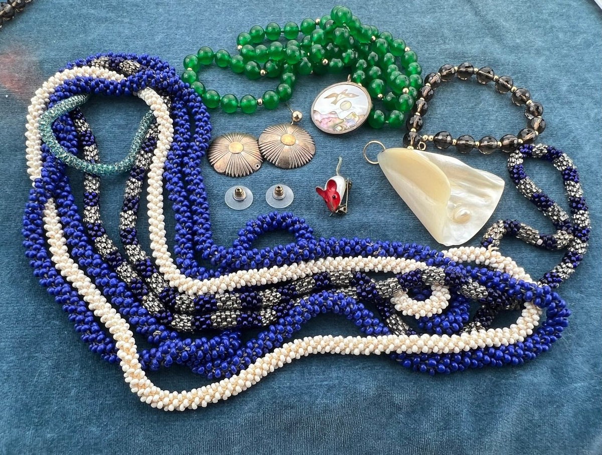 UNDER COST - Lot of 925 Jewelry w 14k + 10k Earrings, Bracelet + Pendant - Box 21
