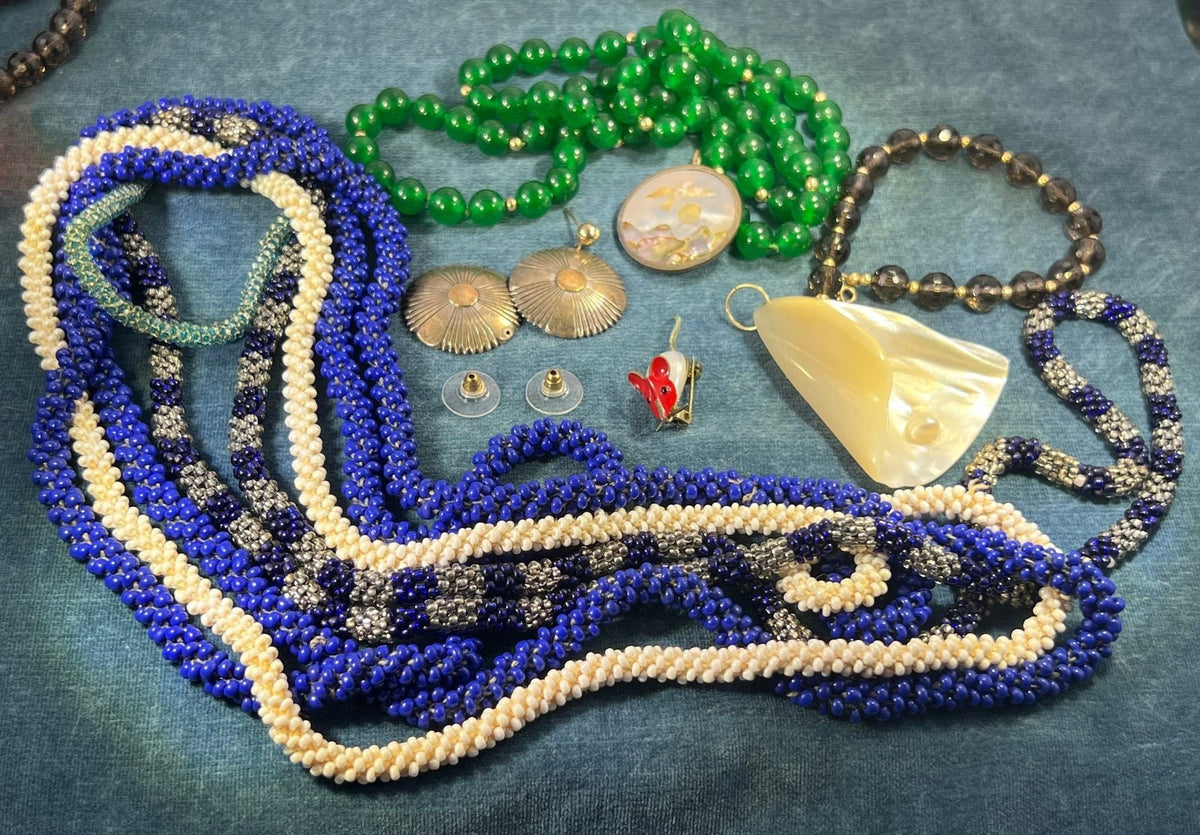 UNDER COST - Lot of 925 Jewelry w 14k + 10k Earrings, Bracelet + Pendant - Box 21