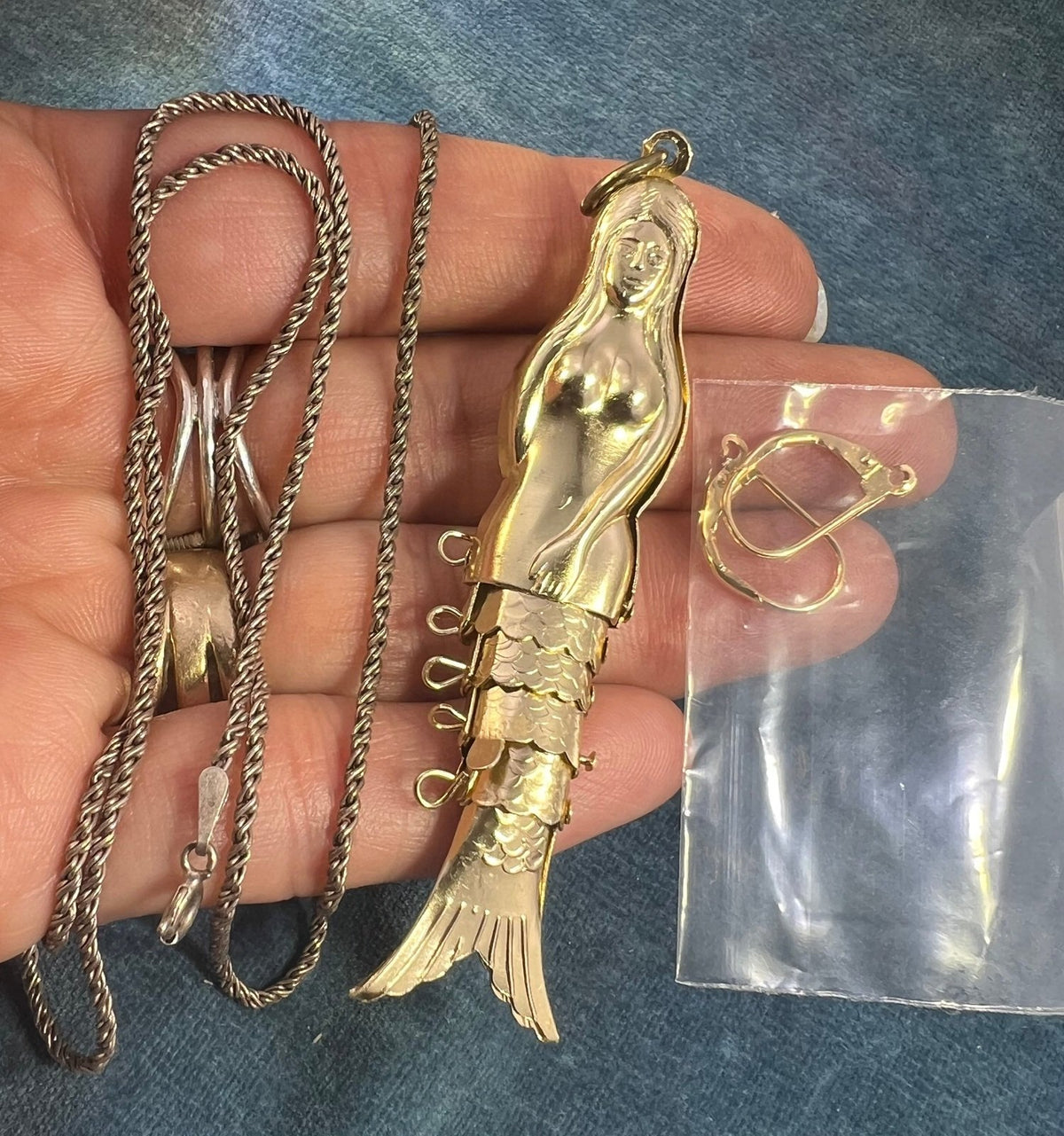 UNDER COST - Lot of Jewelry - Jointed Mermaid + 925 Rope Chain - Box Z18