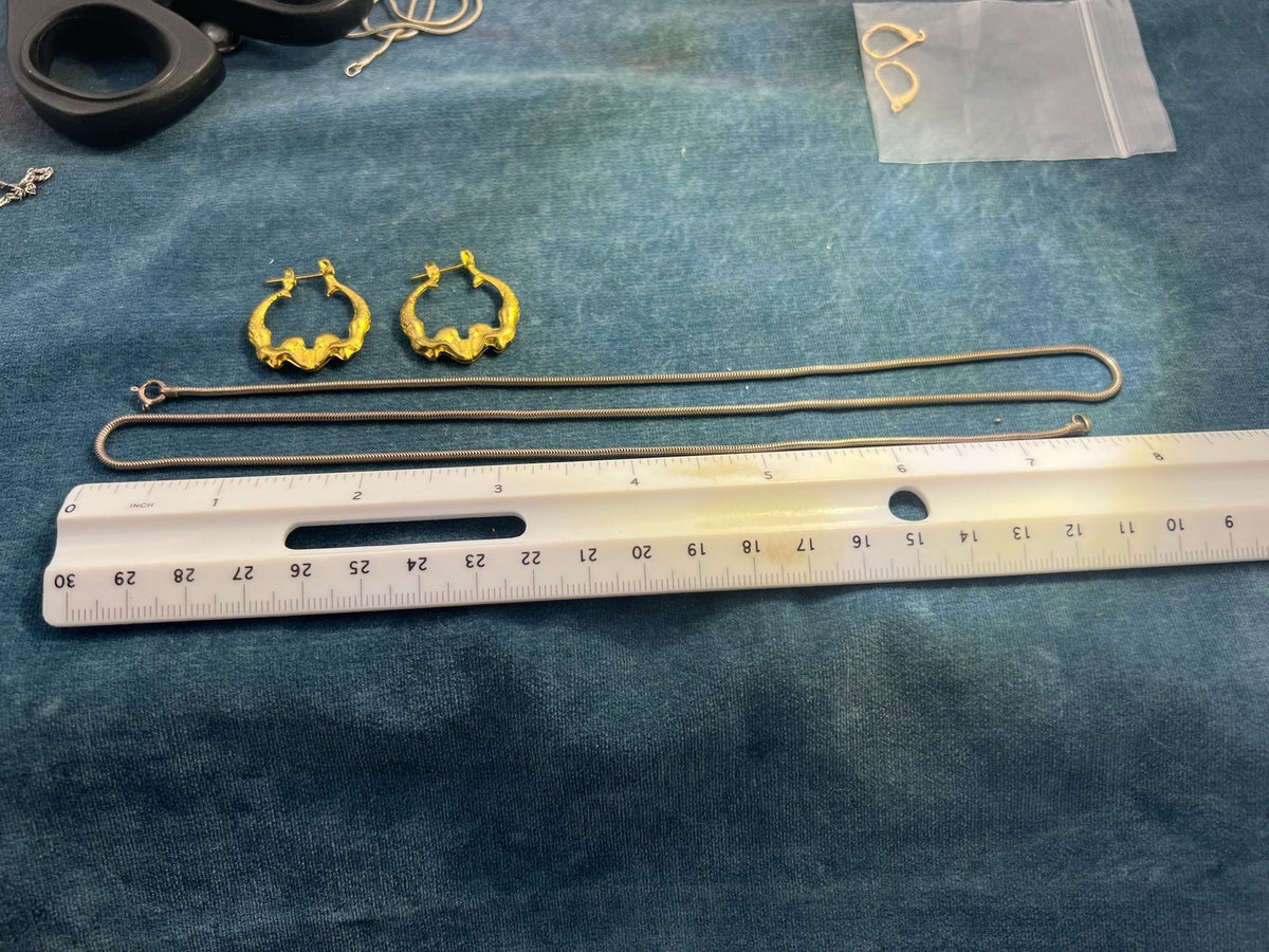 UNDER COST - Lot of Jewelry - Mermaid Earrings + Snake Chain - Box Z13