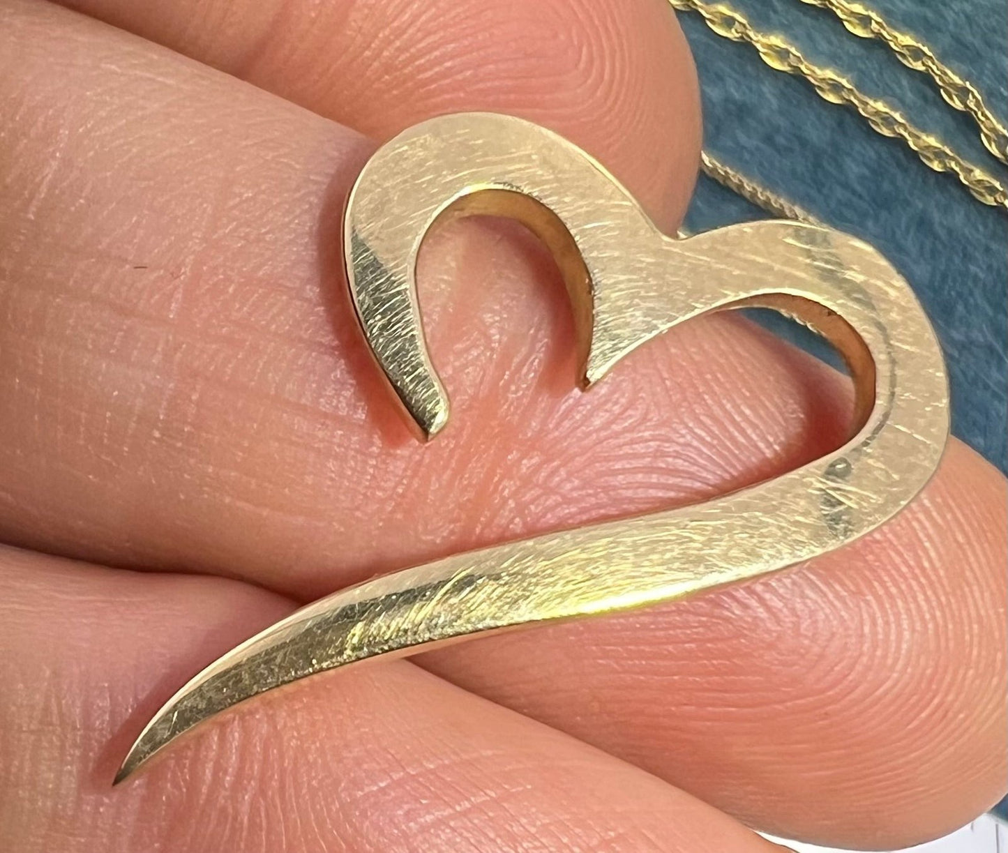 UNDER COST - Lot of TEN 925 Gold + Silver Tone Chains w 10k Gold Heart Pendant - Box 23