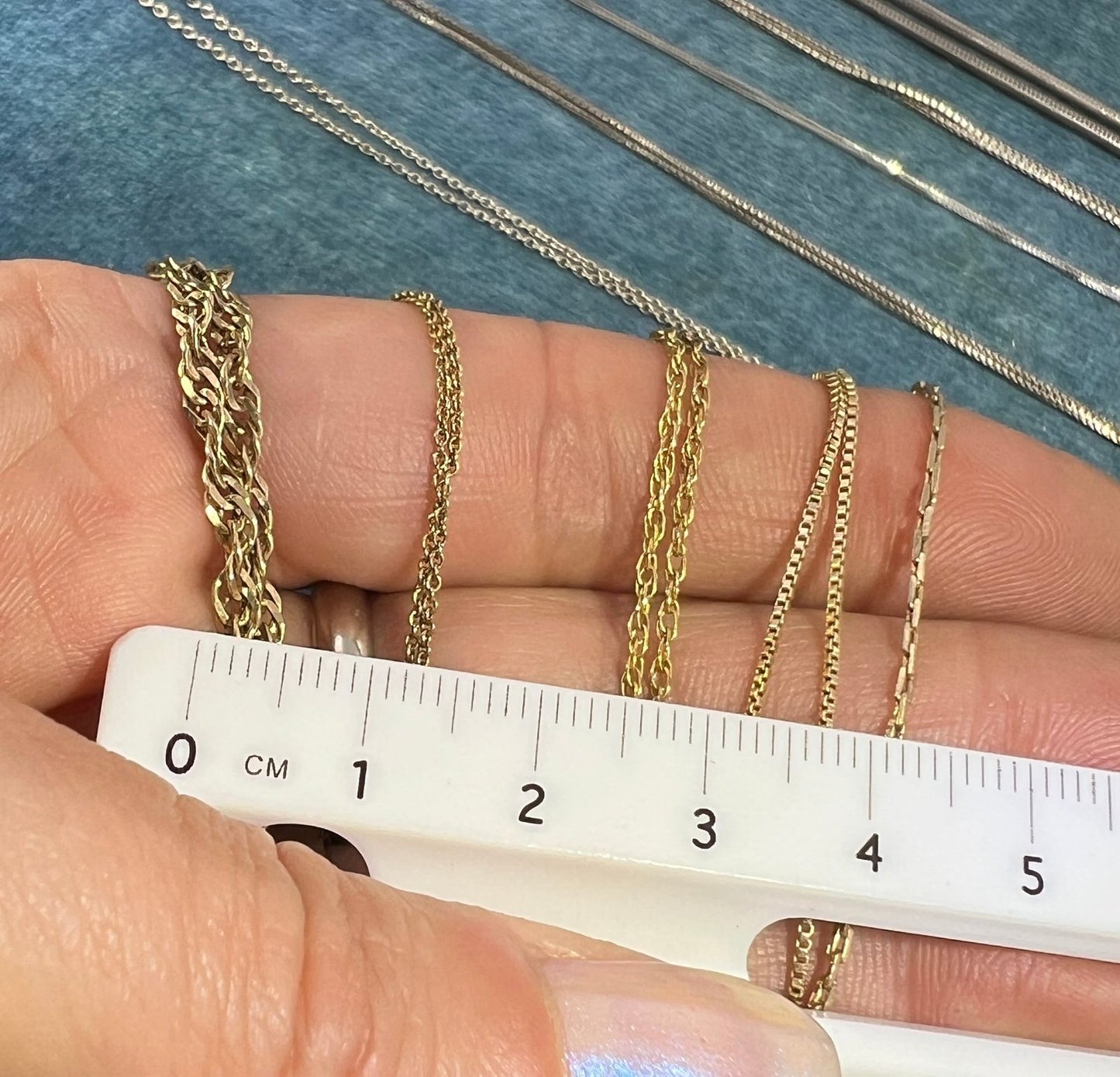 UNDER COST - Lot of TEN 925 Gold + Silver Tone Chains w 10k Gold Heart Pendant - Box 23