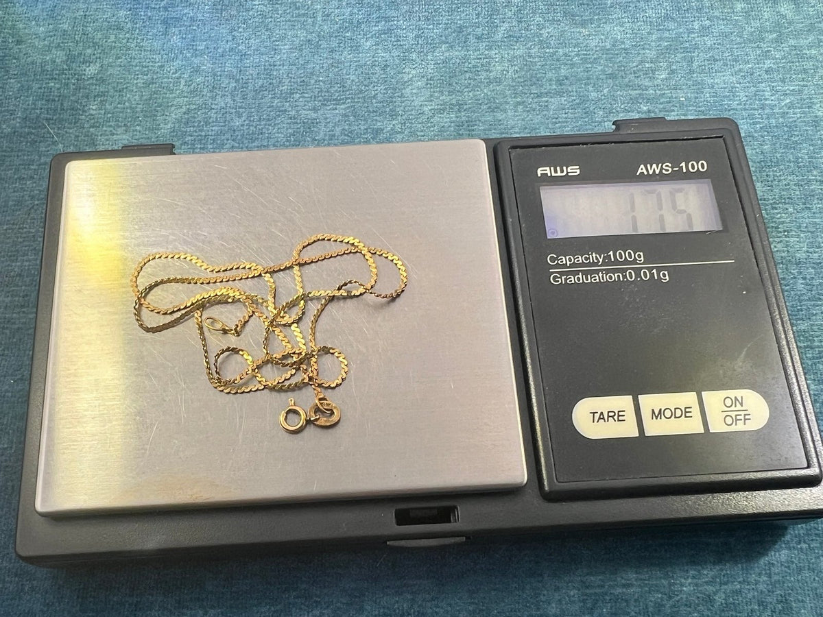 UNDER SCRAP 14k Gold Chain. Kinks Easily - 0175