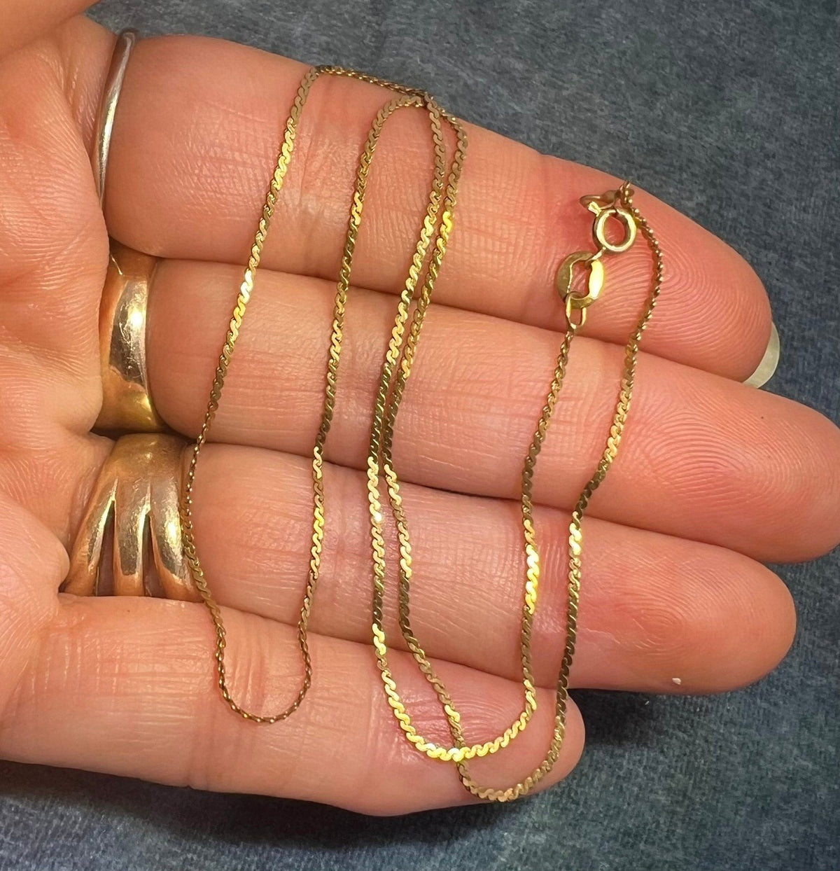 UNDER SCRAP 14k Gold Chain. Kinks Easily - 0175