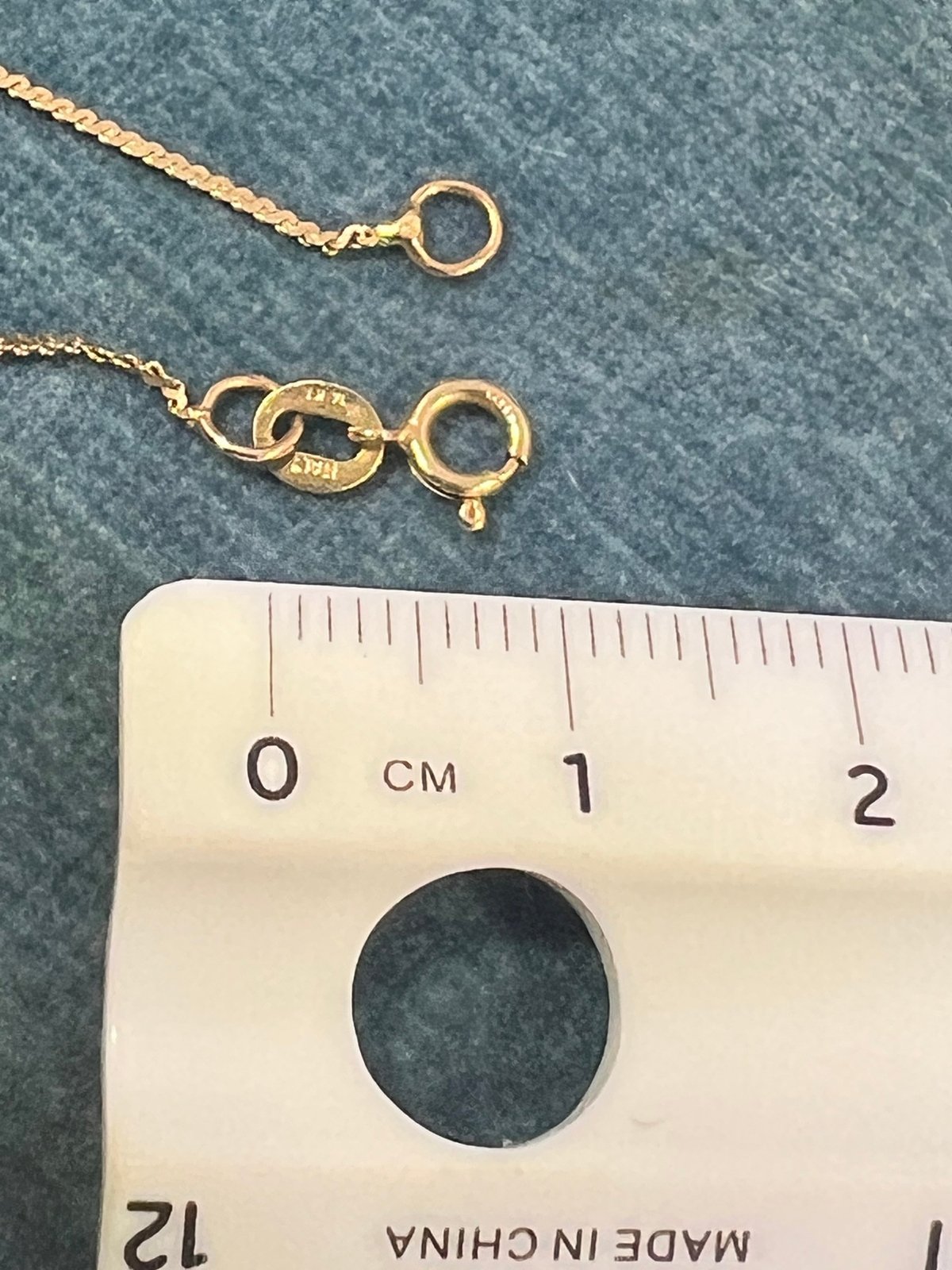 UNDER SCRAP 14k Gold Chain. Kinks Easily - 0176