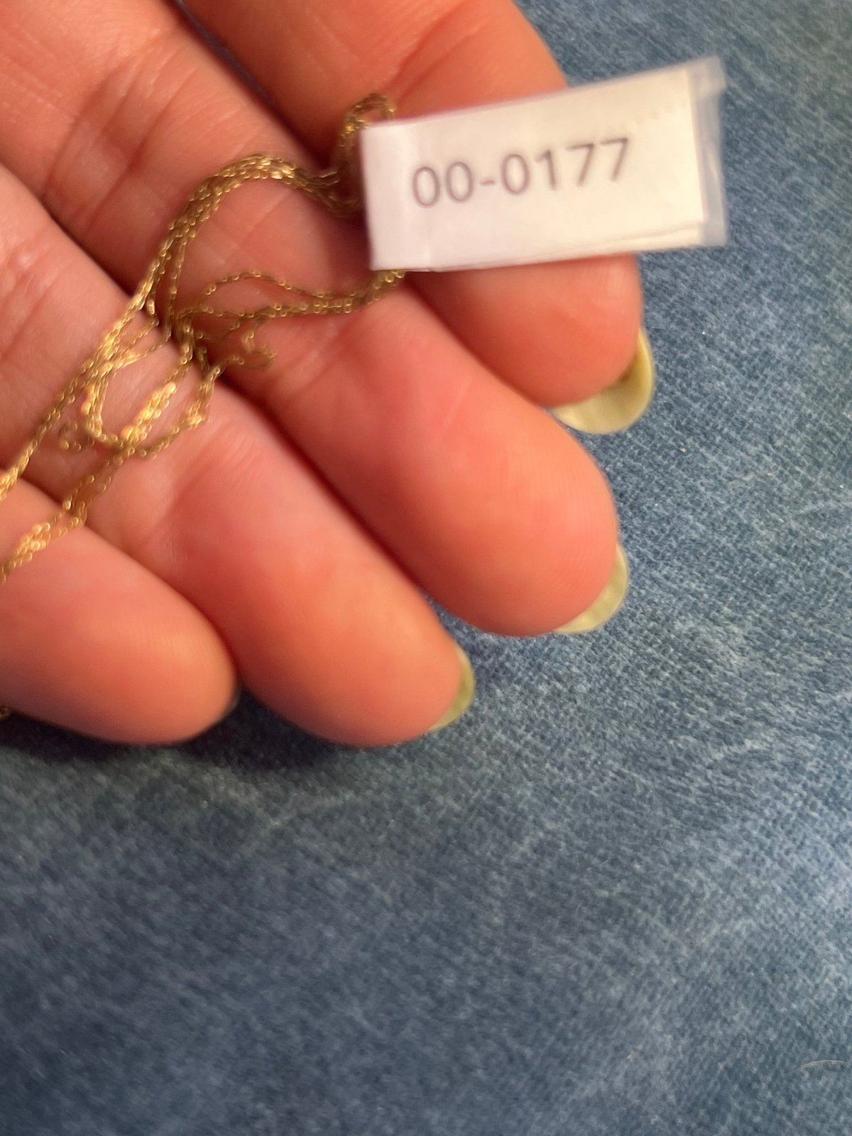 UNDER SCRAP 14k Gold Thin Chain. Kinks Easily - 0177