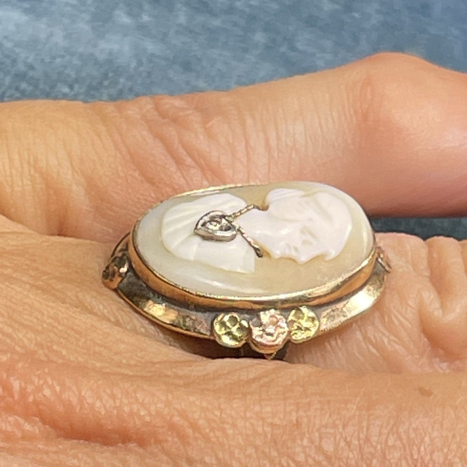 Cameo ring shop with diamond