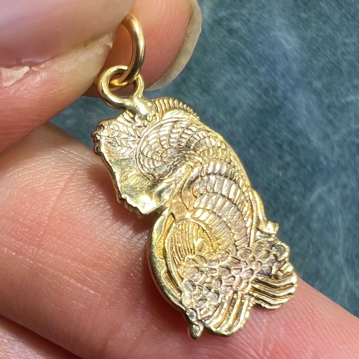 10k 2-Tone Gold Hawaiian Goddess of Sea Namaka-o-Kaha'i Pendant