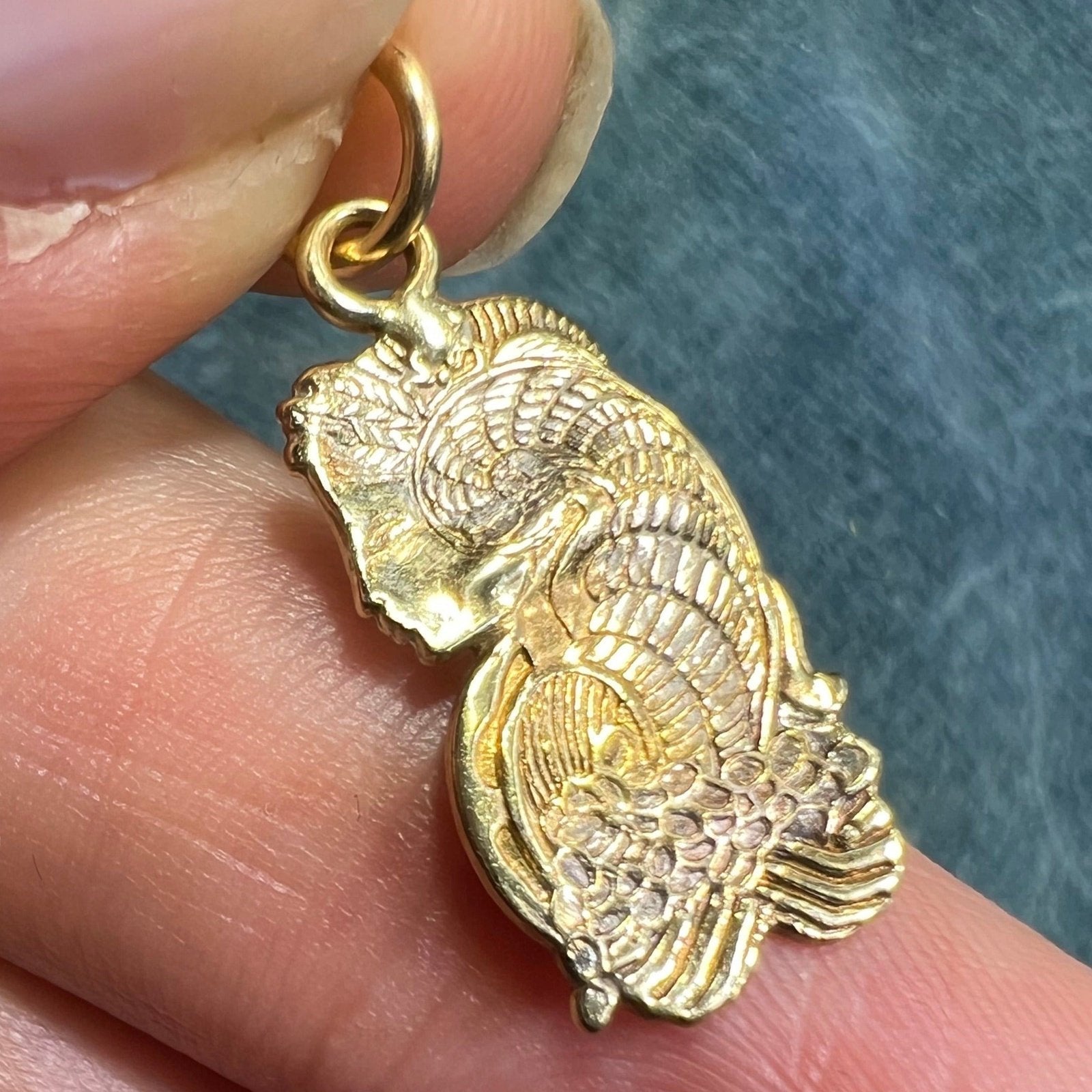 10k 2-Tone Gold Hawaiian Goddess of Sea Namaka-o-Kaha'i Pendant