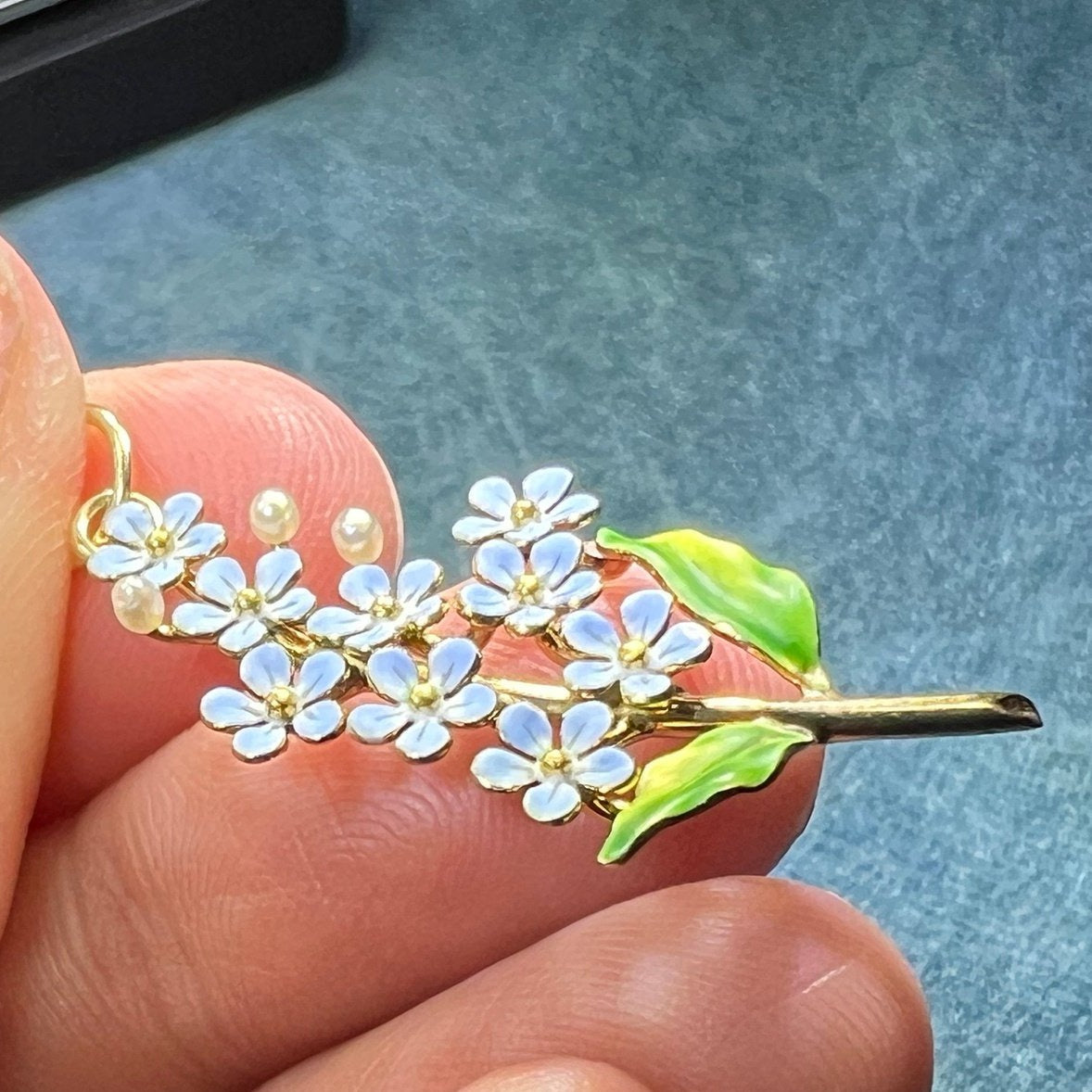 10k Gold Blue Enamel Forget-Me-Not Bouquet Pendant. 1.5"