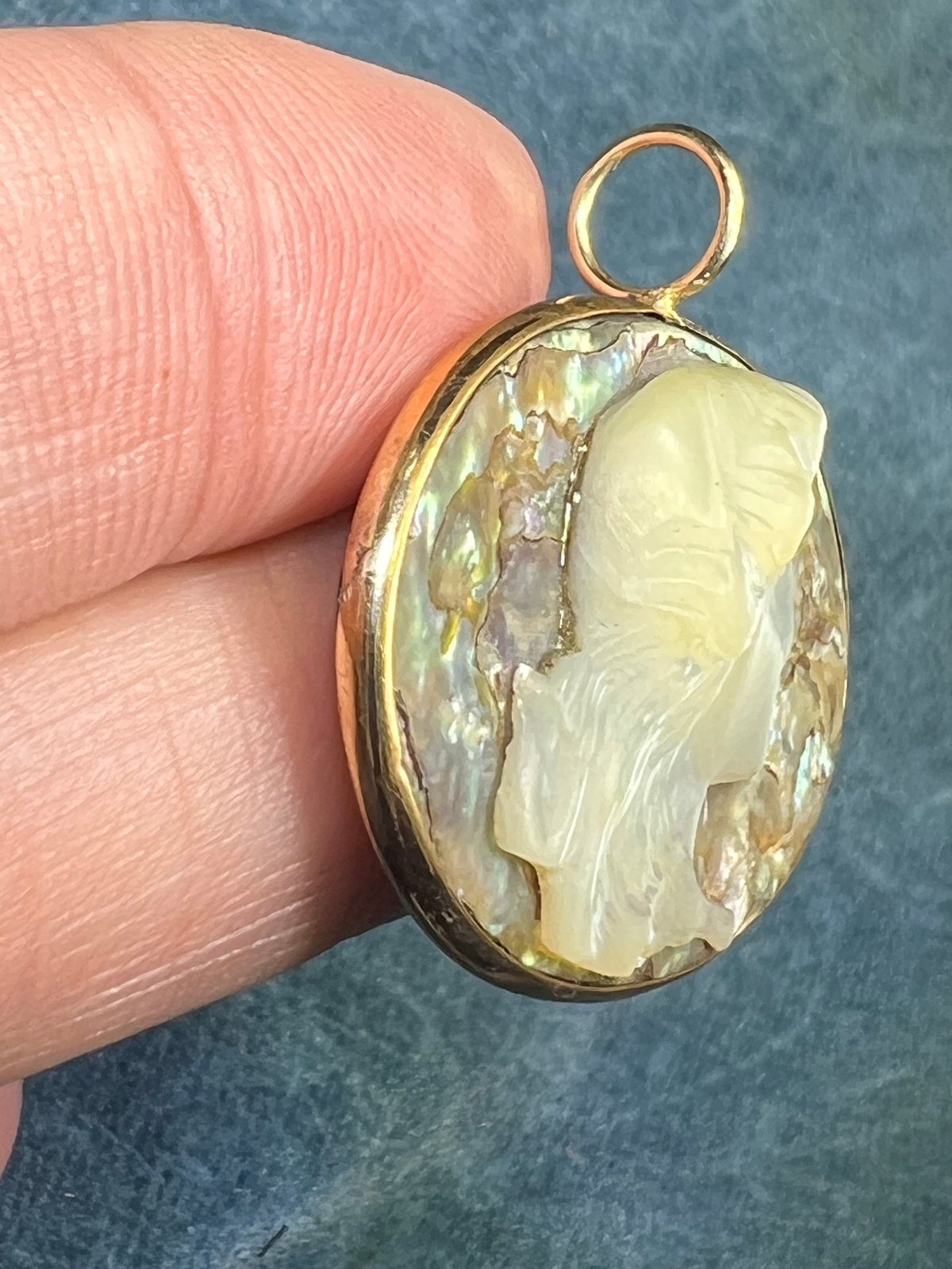 10k Gold Carved Paua Shell Antique Cameo Pendant. 1" *Video*