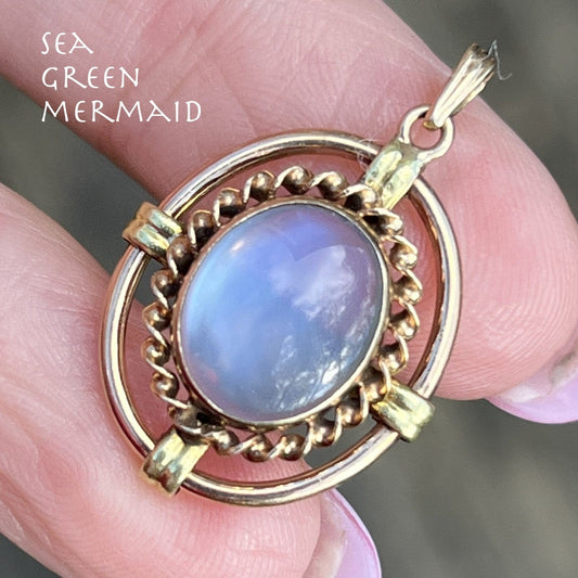 10k Gold Rainbow Moonstone Pendant. Compass Design *VIDEO*