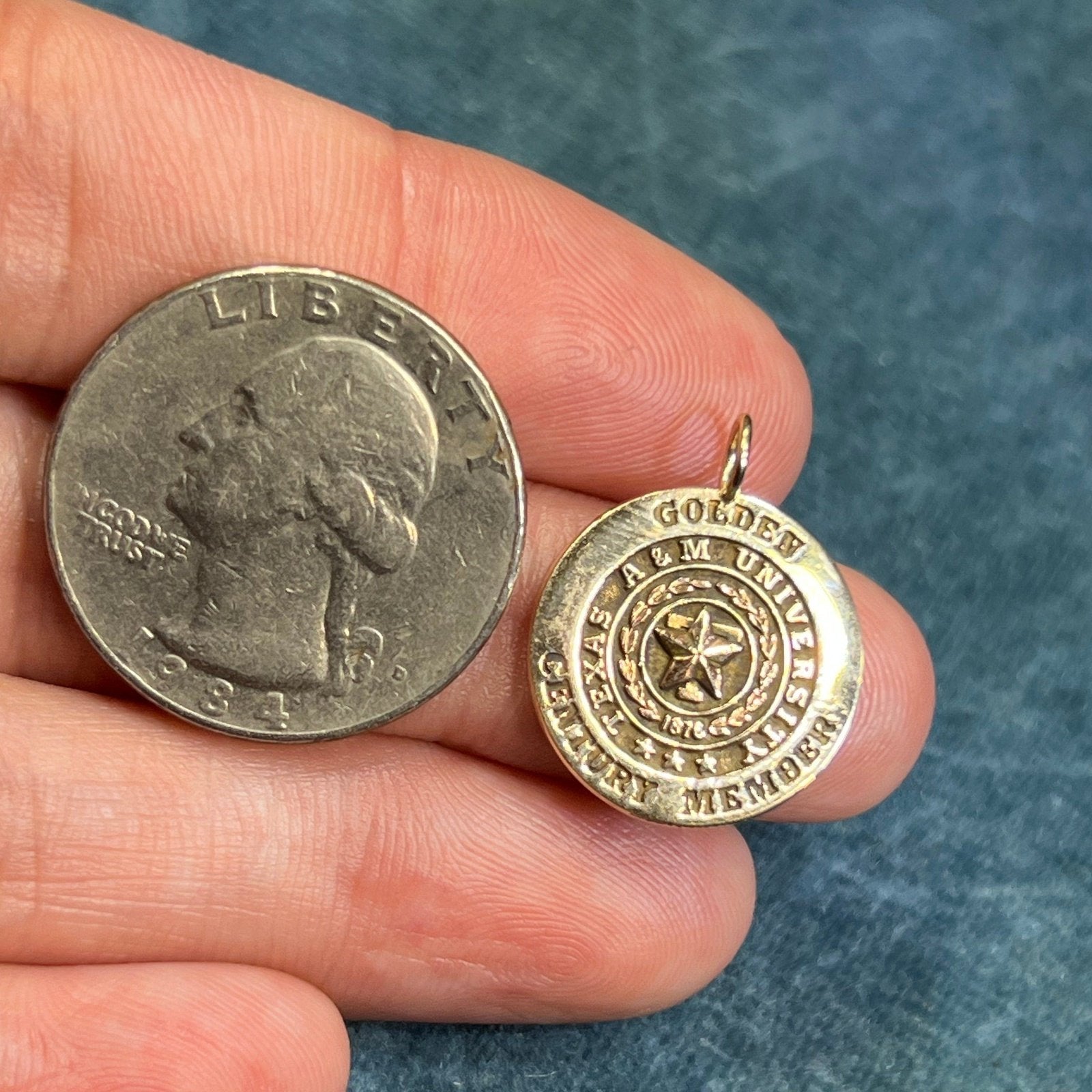 10k Gold TEXAS A&M University Golden Century Member Pendant