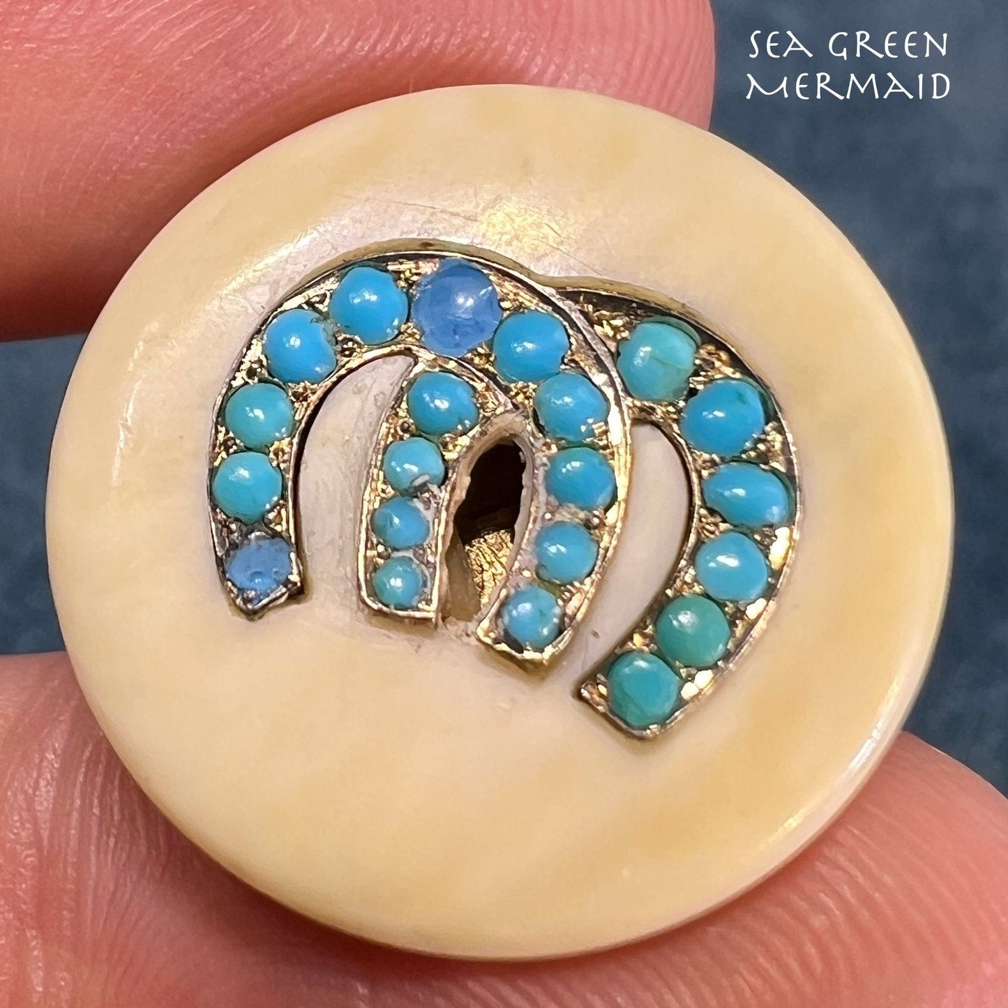 10k Yellow Gold Turquoise 2 Horseshoe Pendant. Double Lucky!