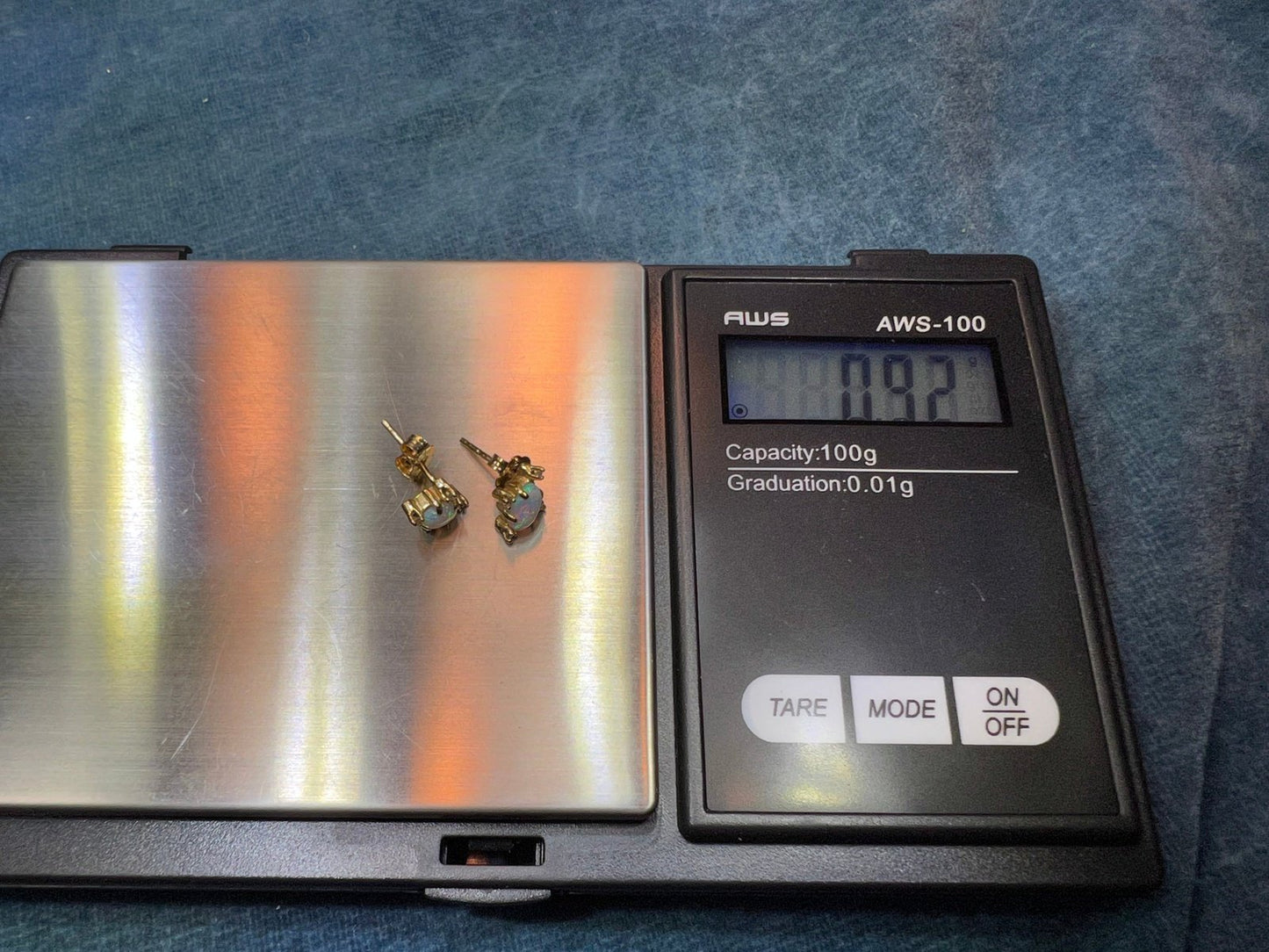 10k Gold Australian Crystal Jelly Opal Earrings w Diamonds. TINY! *Video*