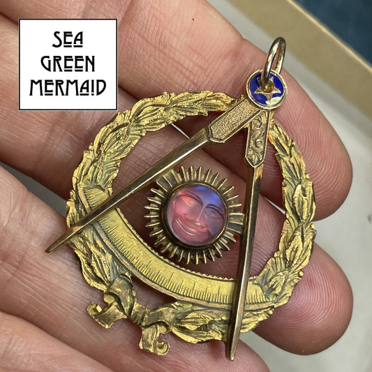 10k Gold Man in the Moon Moonstone Sun-Face Pendant**VIDEO** Masonic