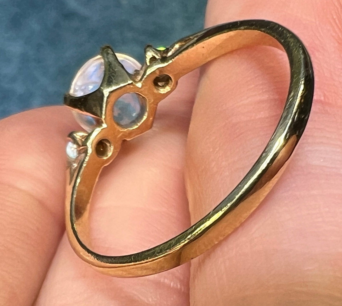 10k Gold Moonstone Crescent Man in the Moon Ring w Opals. Tiny **Video**