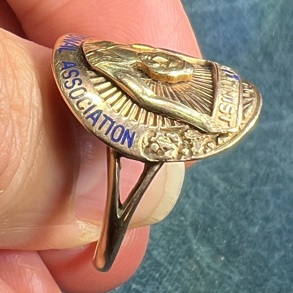 10k Gold *Rare* 1930s Deco Soroptimist Sunburst Ring. Empowering Women