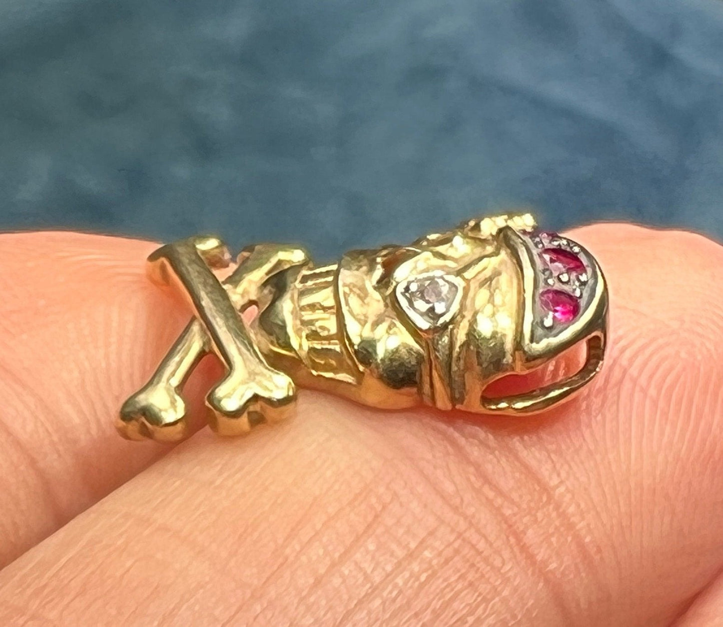 10k Gold Ruby Skull + Bones Pirate Jolly Roger Pendant