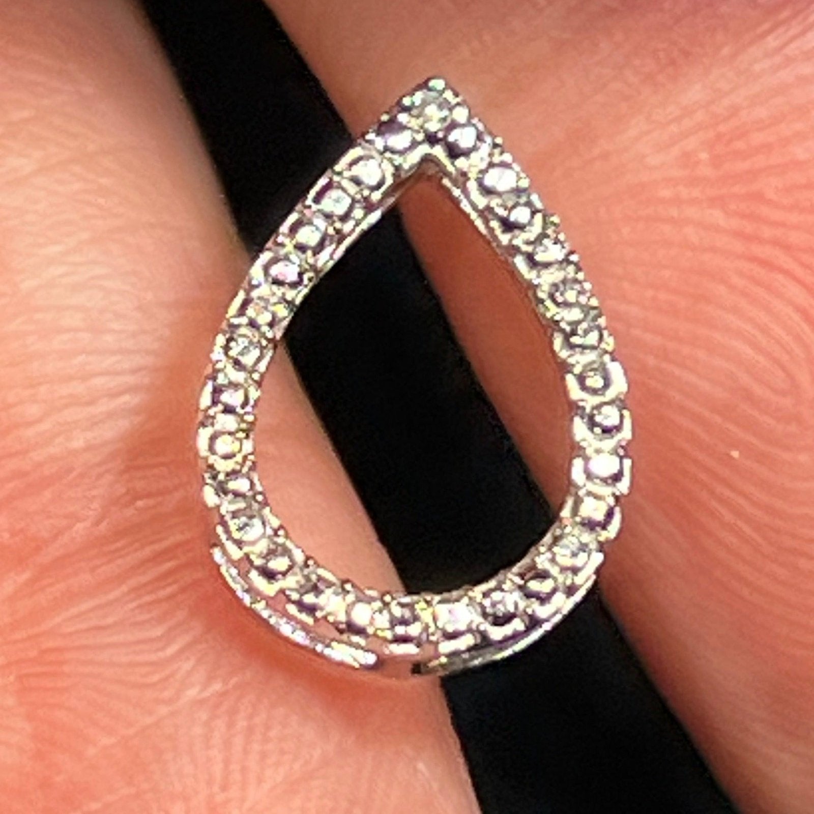 10k White Gold Diamond Teardrop Pendant. Small