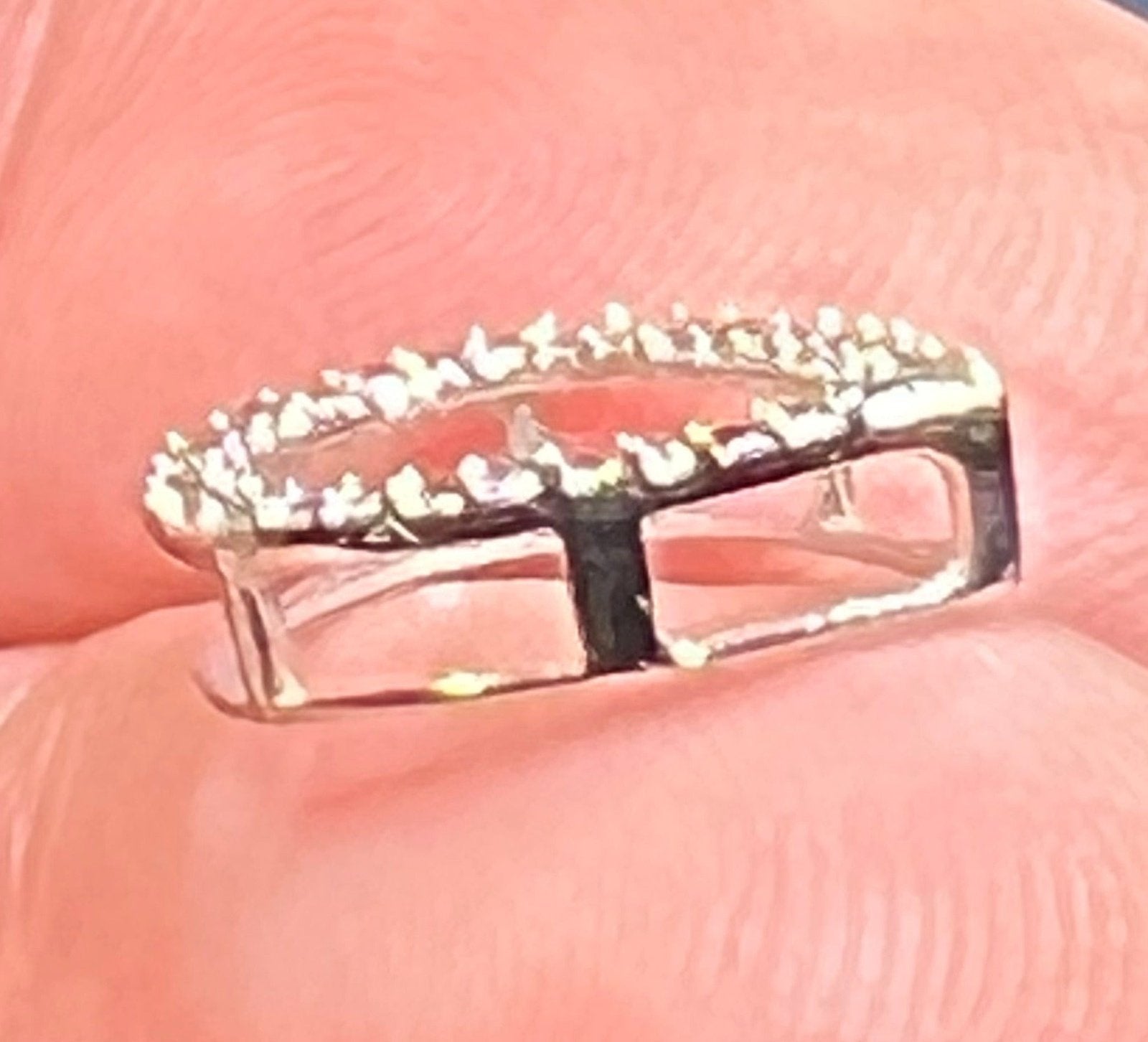 10k White Gold Diamond Teardrop Pendant. Small