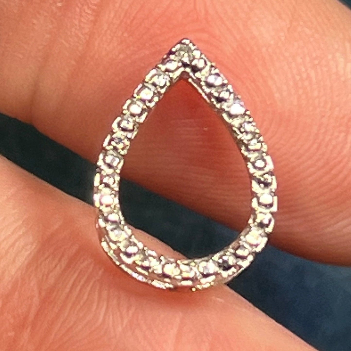 10k White Gold Diamond Teardrop Pendant. Small
