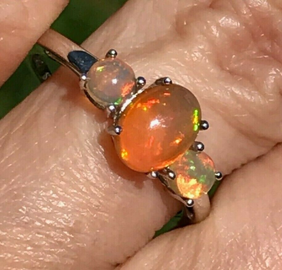 10k White Gold Ethiopian Welo Jelly Opal Ring ***VIDEO***