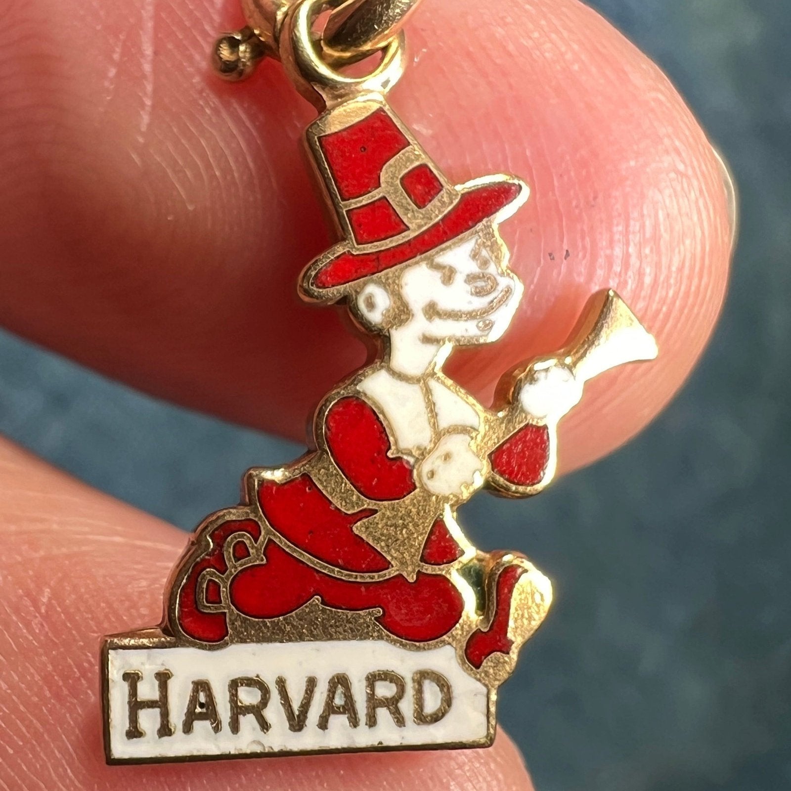 10k Yellow Gold Crimson HARVARD University Crimson Pilgrim Pendant