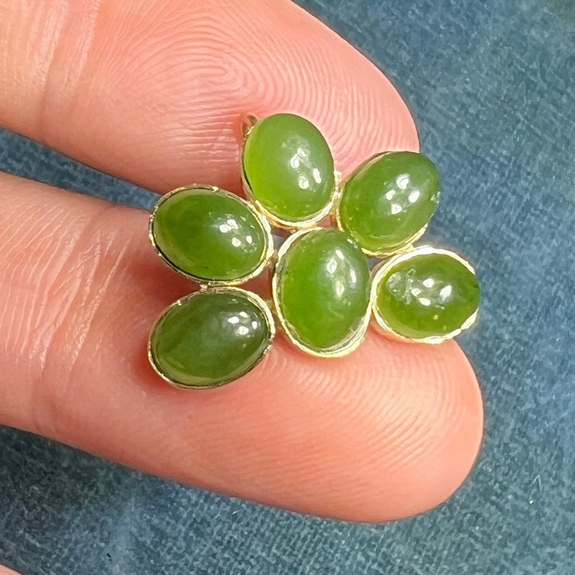 10k Yellow Gold Jade Flower Pendant. Bezel Set #2