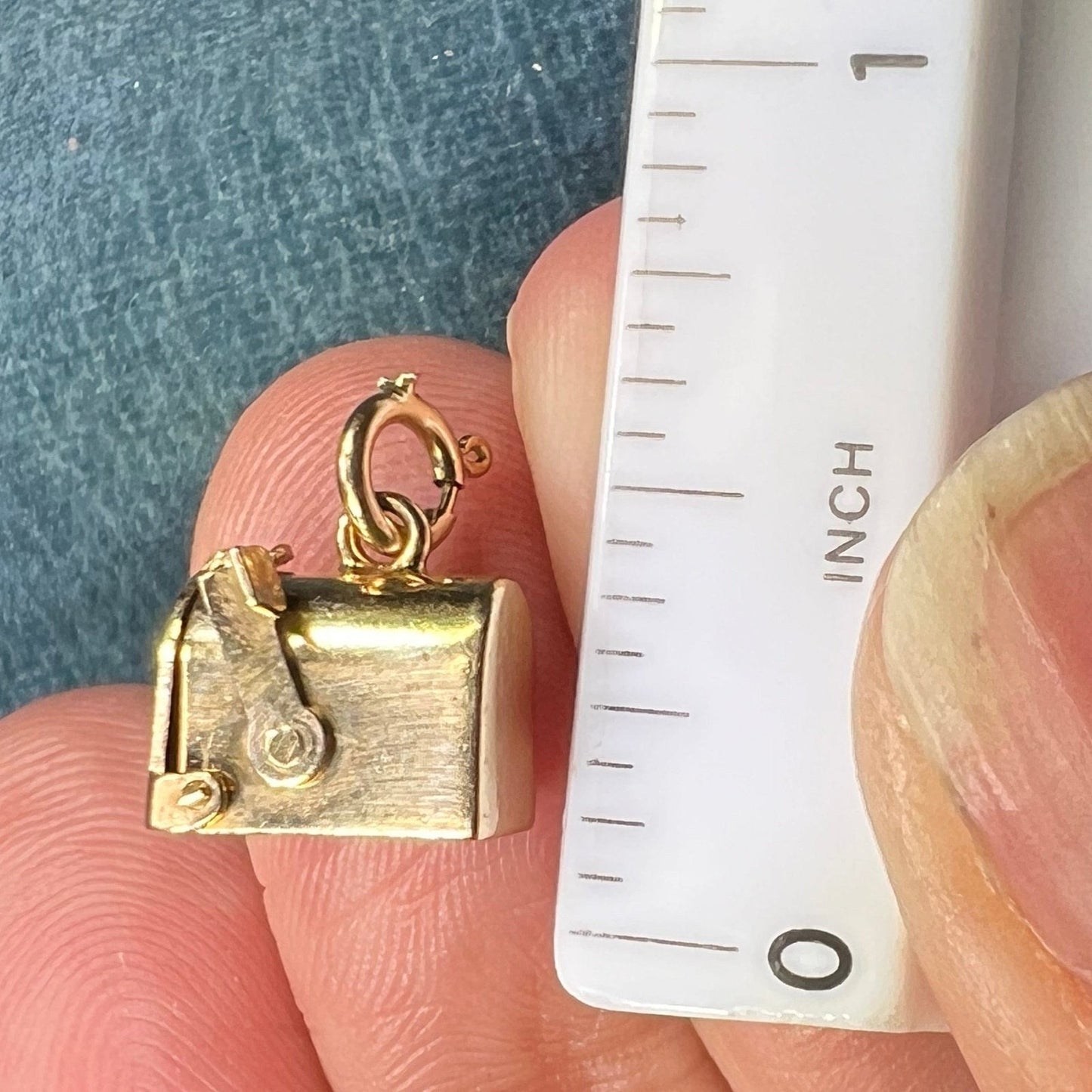 10k Yellow Gold MAILBOX Love Letters Memento Pendant. Tiny! *Video*