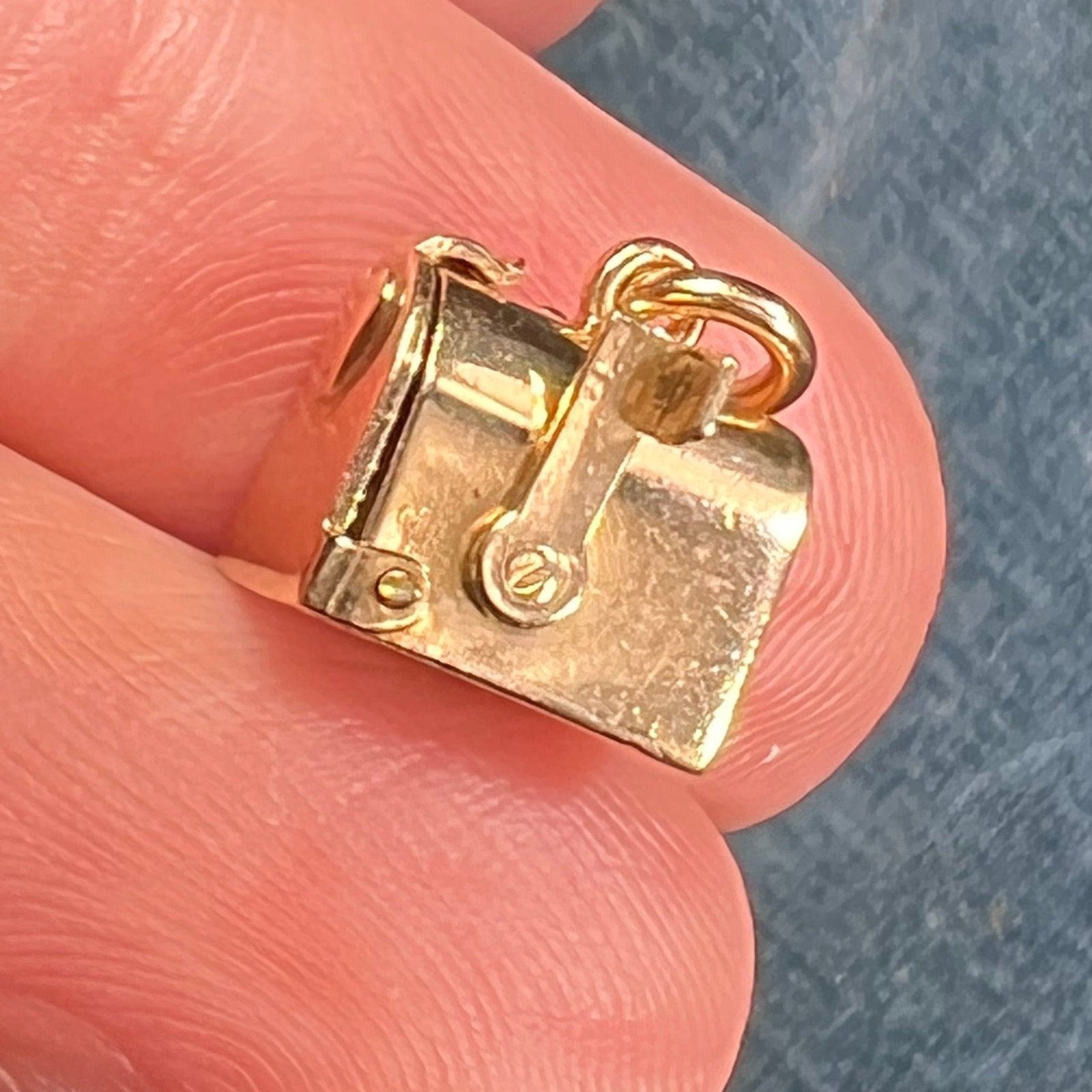 10k Yellow Gold MAILBOX Love Letters Memento Pendant. Tiny! *Video*