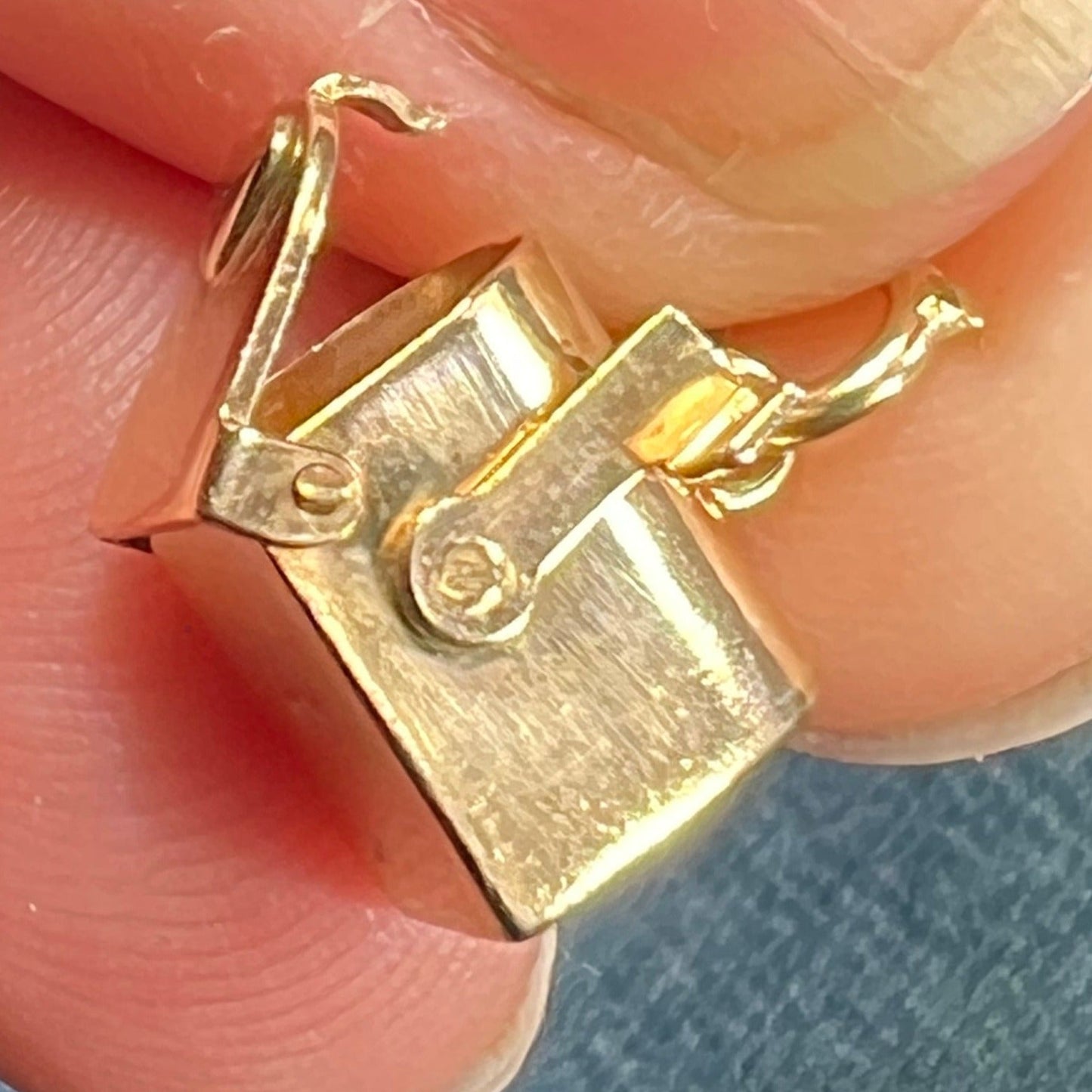 10k Yellow Gold MAILBOX Love Letters Memento Pendant. Tiny! *Video*