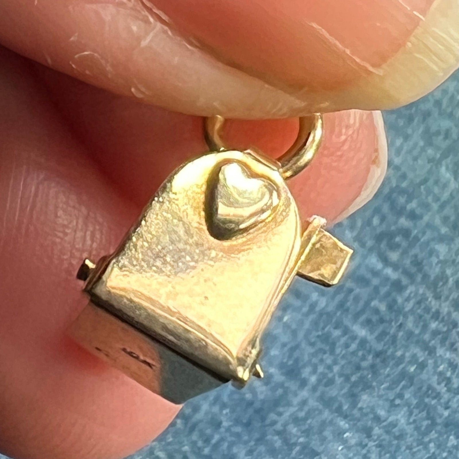 10k Yellow Gold MAILBOX Love Letters Memento Pendant. Tiny! *Video*