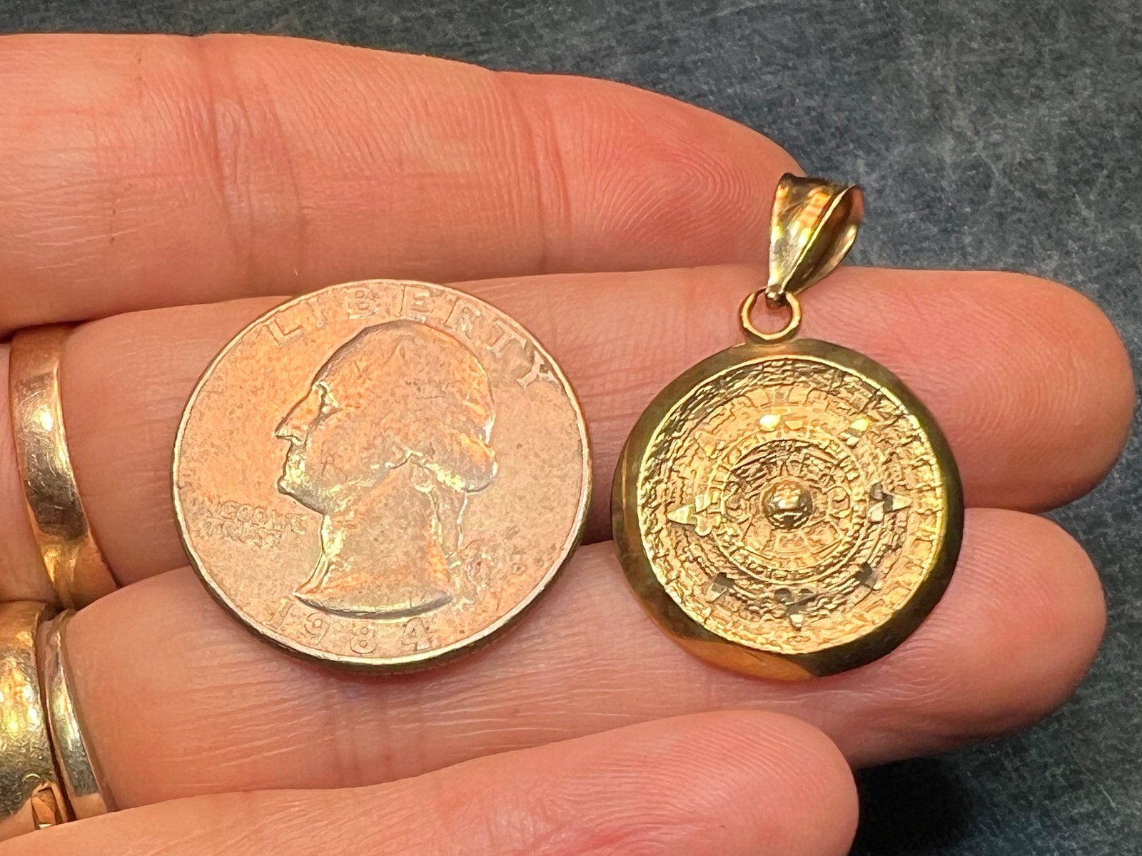 10k Yellow Gold Mayan Aztec Incan SUN Calendar Pendant