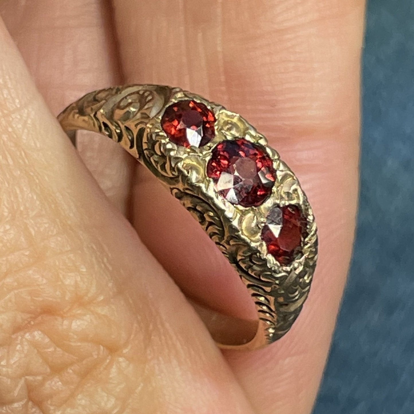 10k Yellow Rose Gold Three Garnet GAMBLER's Ring.