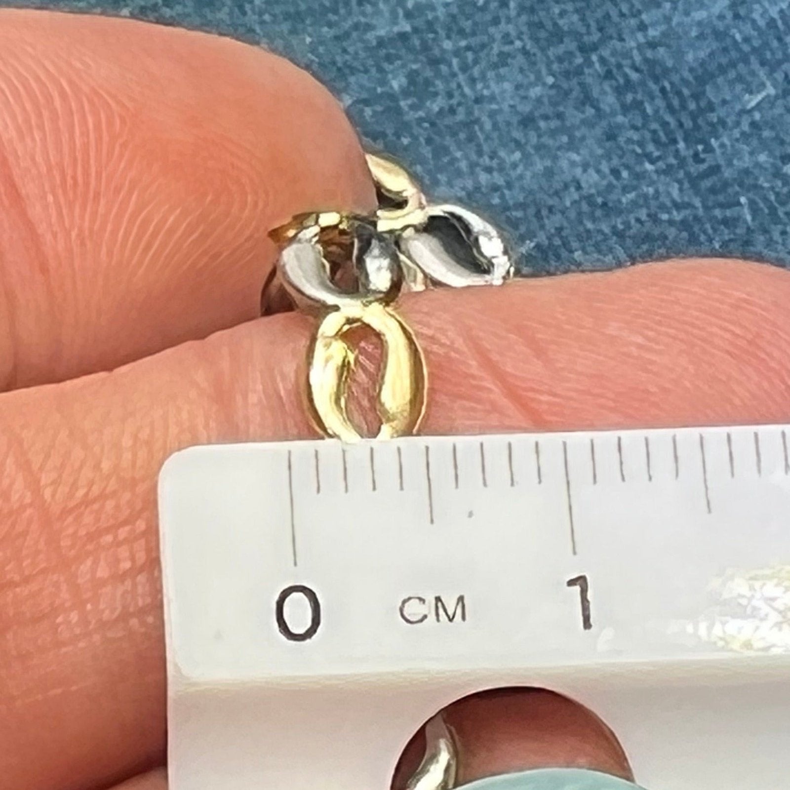 10k Yellow + White Gold 5mm Mariner Chain Link Necklace. 6.4g